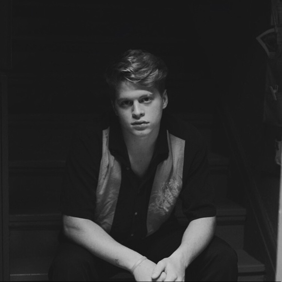 Meet your Posher, Hans - Picture 1 of 1